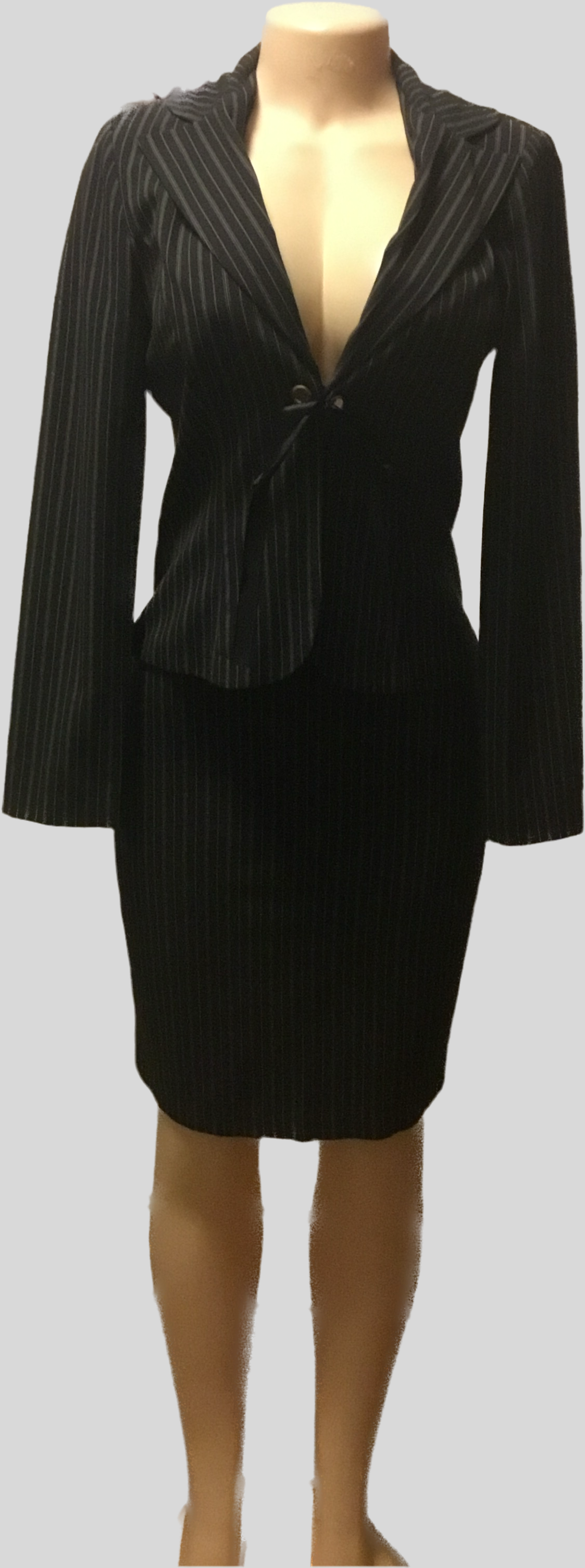 Dress suit